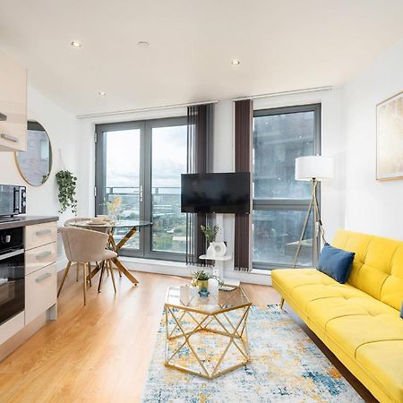 Exclusive Apartment - City Centre - Free Parking -Wifi Netflix- Juliet Balcony Leeds  Extérieur photo